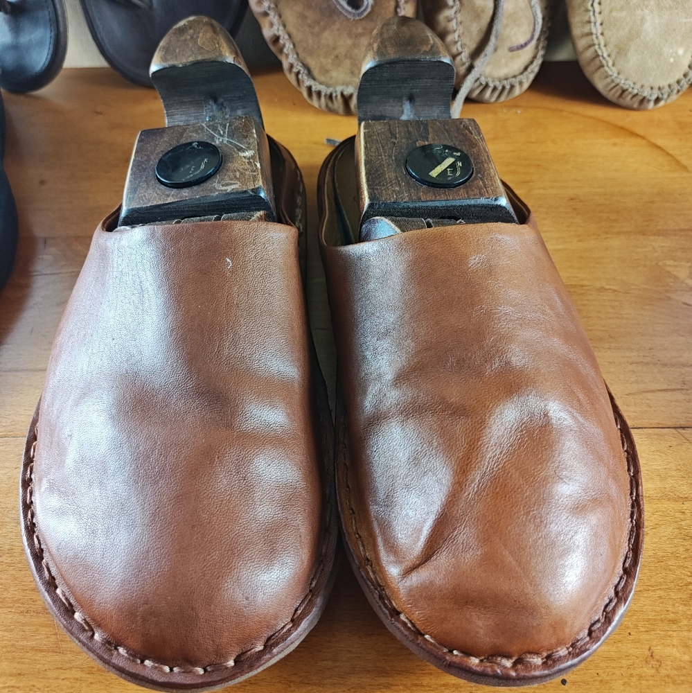 Vibae Roma Leather Cognac Brown  Women's Size 42 Leather Flats